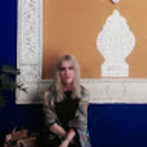 Meet your Posher, Laure